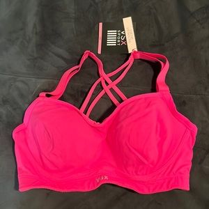 Victoria Secret Sport 32D NWT